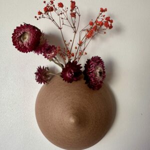 Boobie brun Confidences à Gaïa